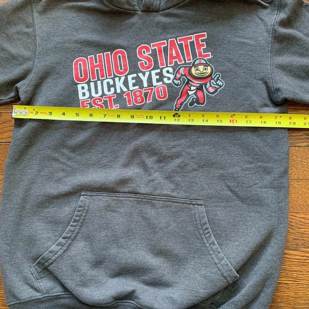 Ohio State Buckeyes Hoodie - Picture 9 of 10